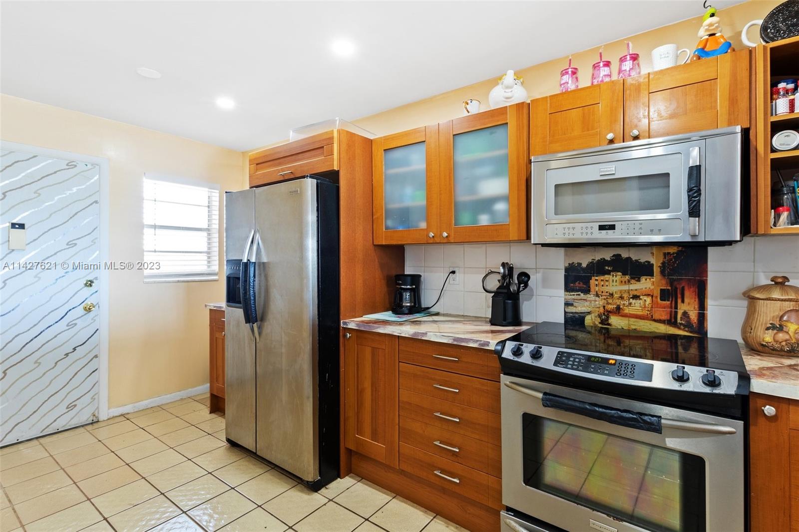 AZURE LAKE CONDO - Residential
