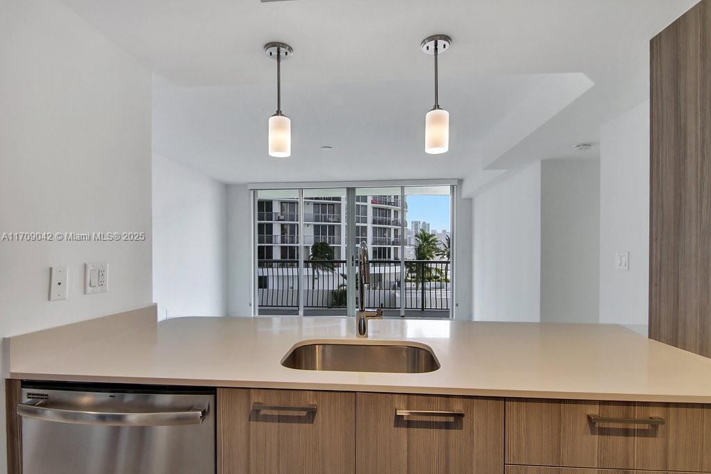 Bay Parc - Residential Lease