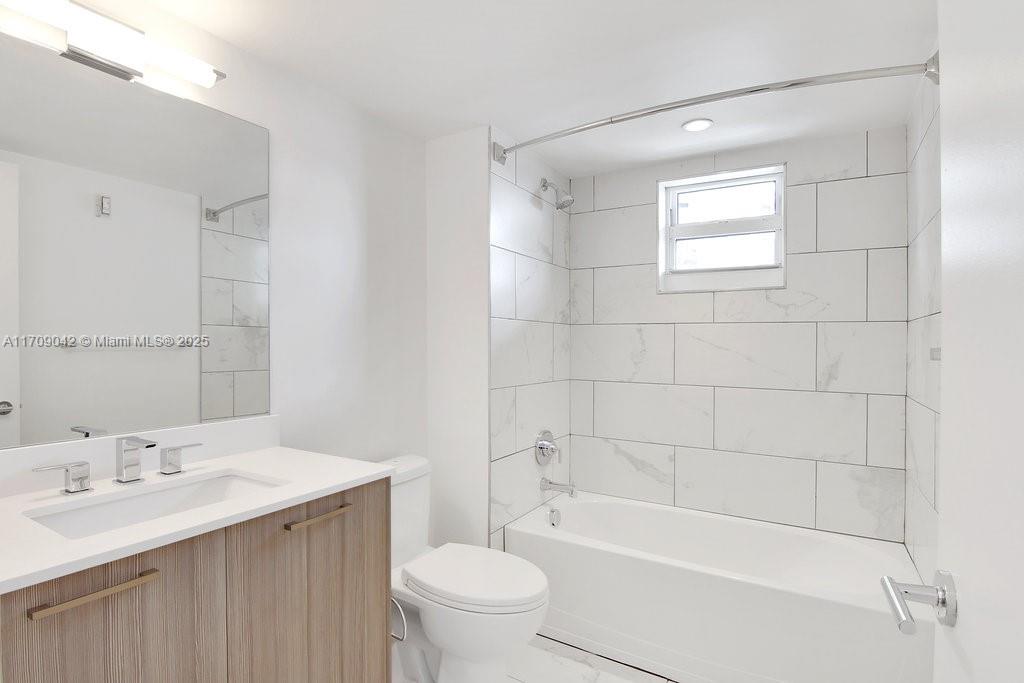 Bay Parc - Residential Lease