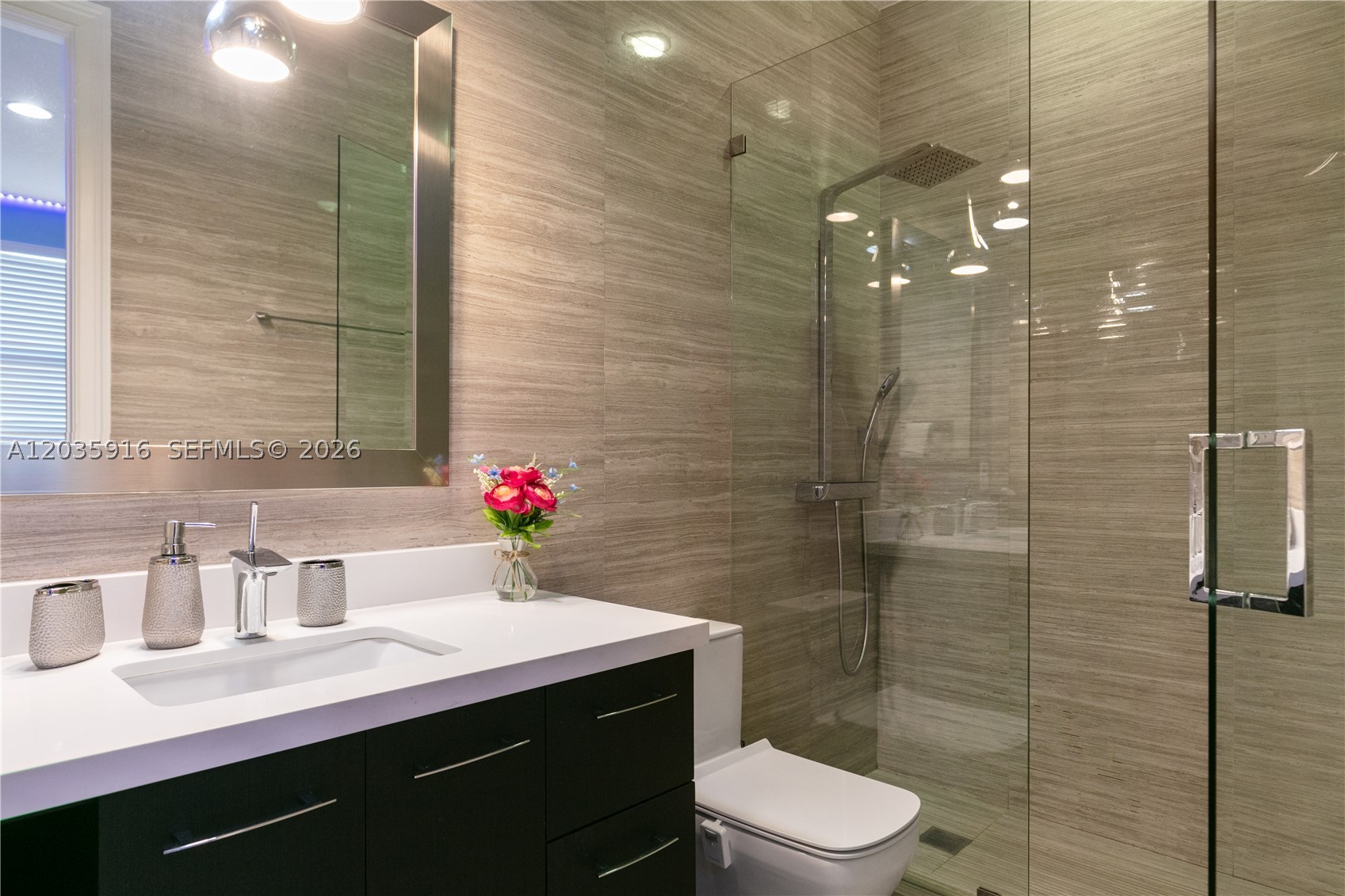 THREE ISLANDS 3RD SEC - Residential Lease