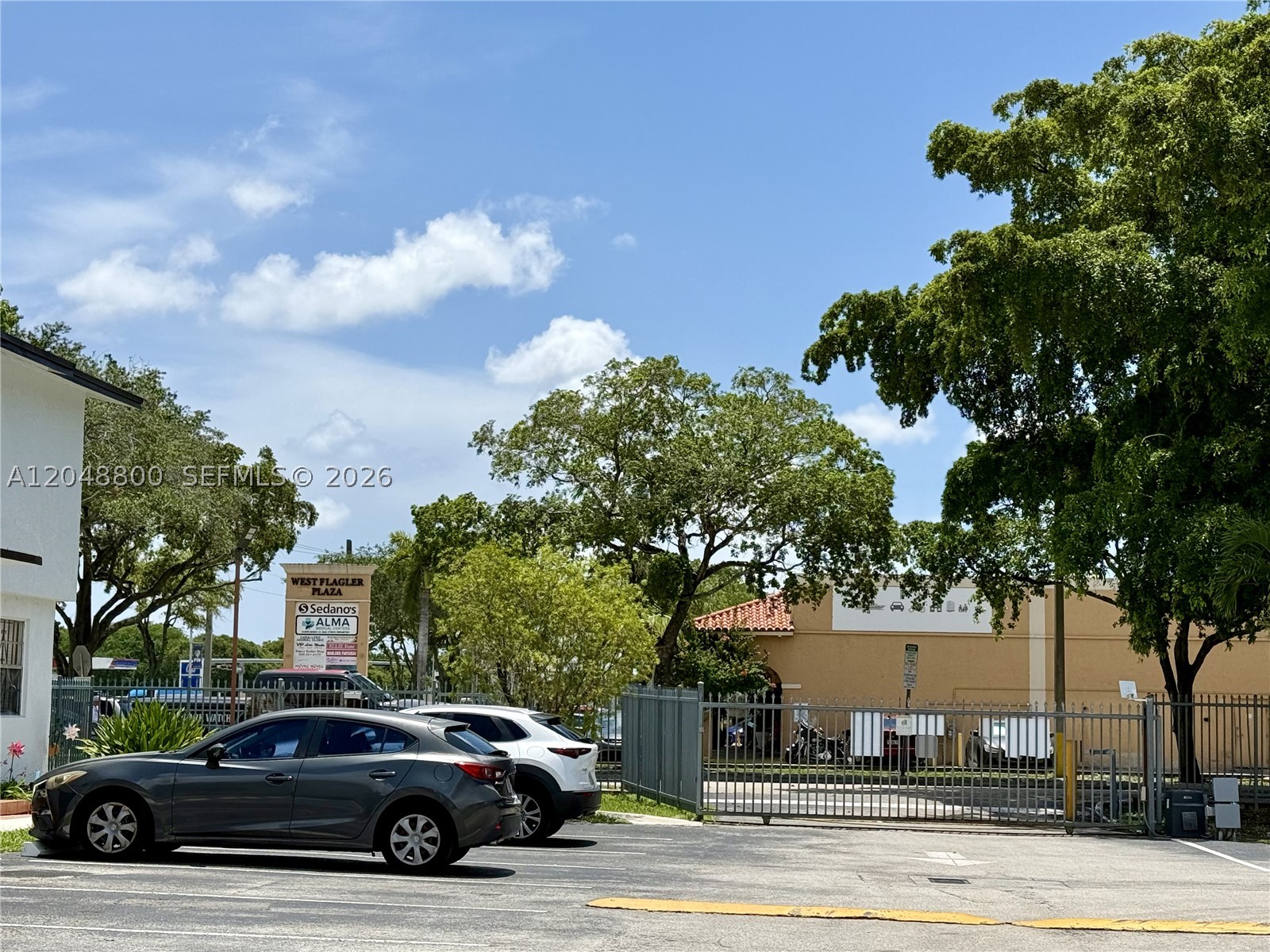 WEST FLAGLER HERITAGE CON - Residential Lease