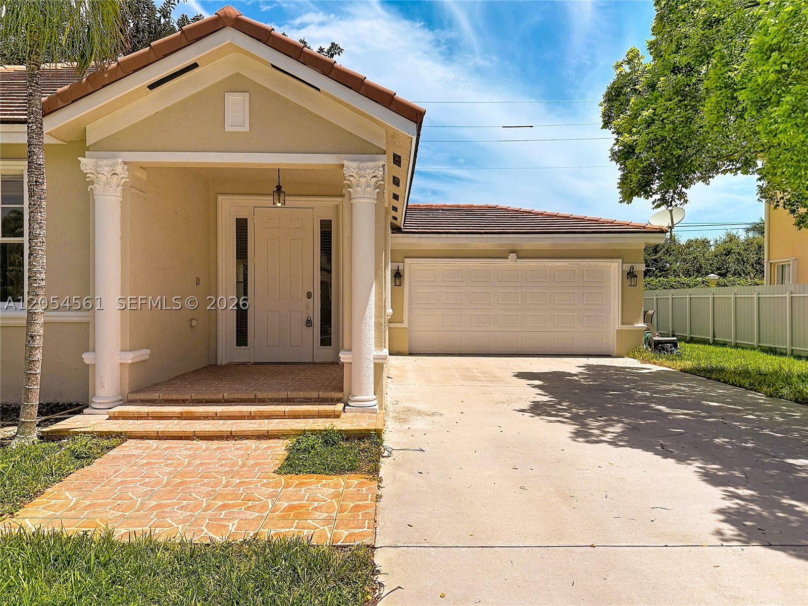 COUNTRYSIDE - Residential