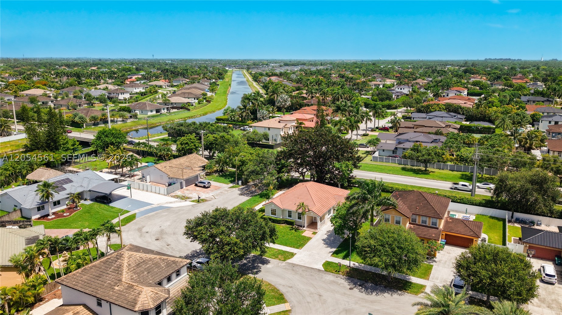 COUNTRYSIDE - Residential