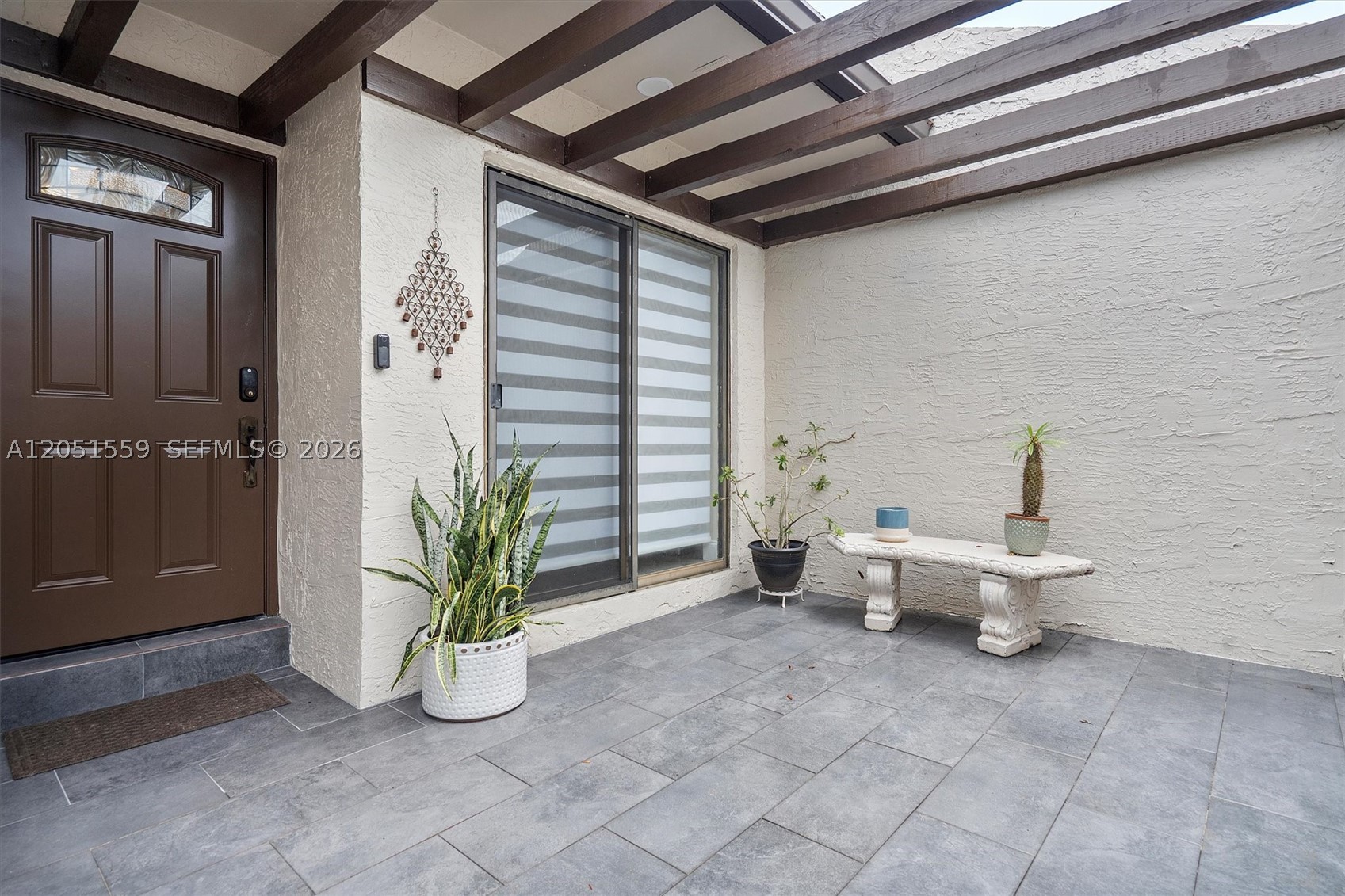 EVERGLADES SUGAR & LAND C - Residential Lease