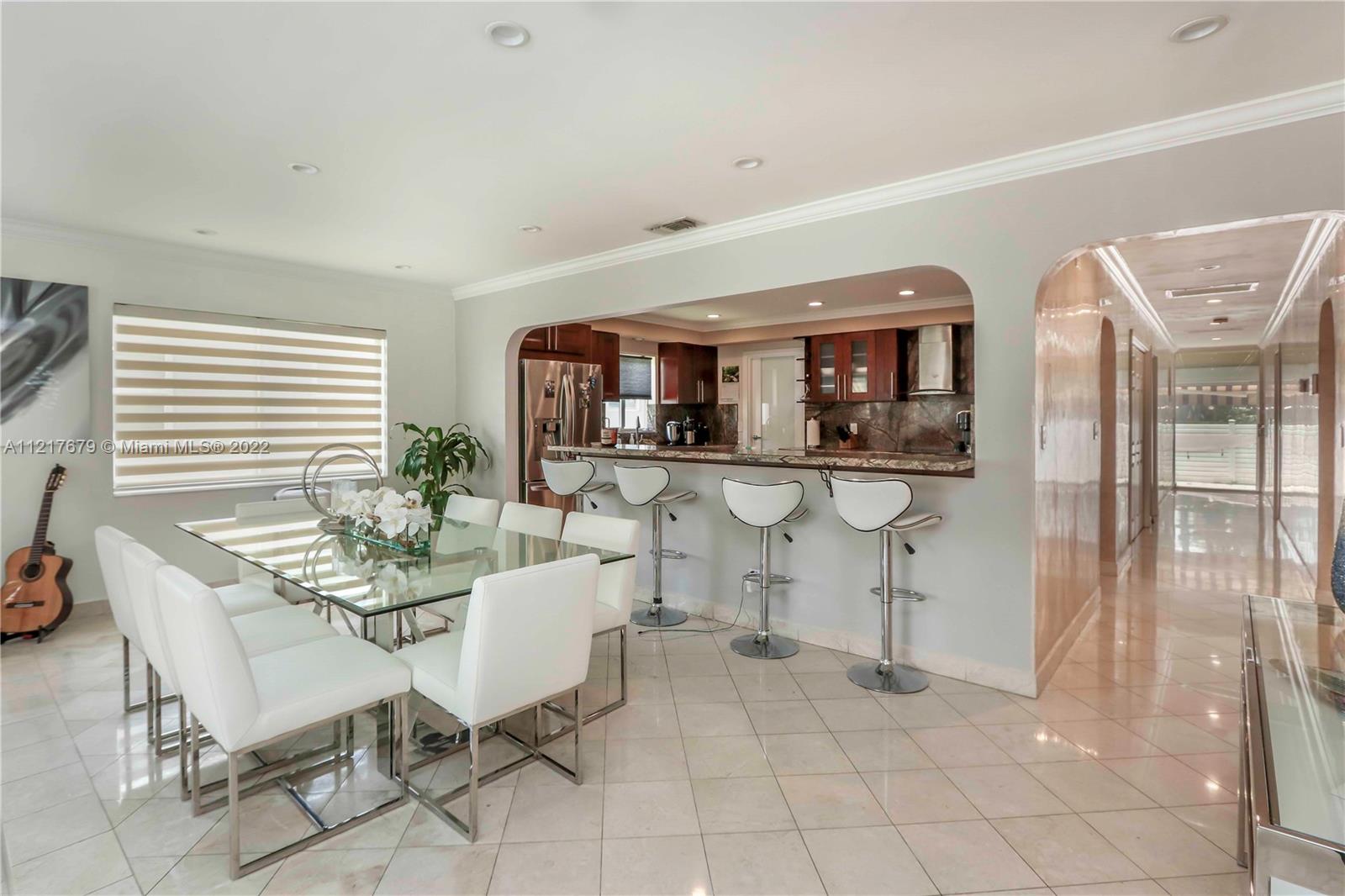 HOLLYWOOD LAKES SEC - Residential