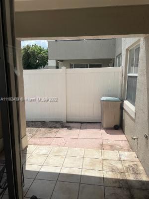 SOMERSET FOUR REPLAT - Residential Lease