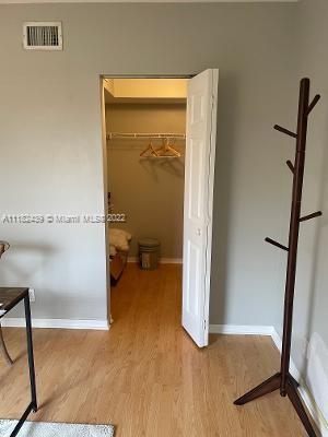 SOMERSET FOUR REPLAT - Residential Lease