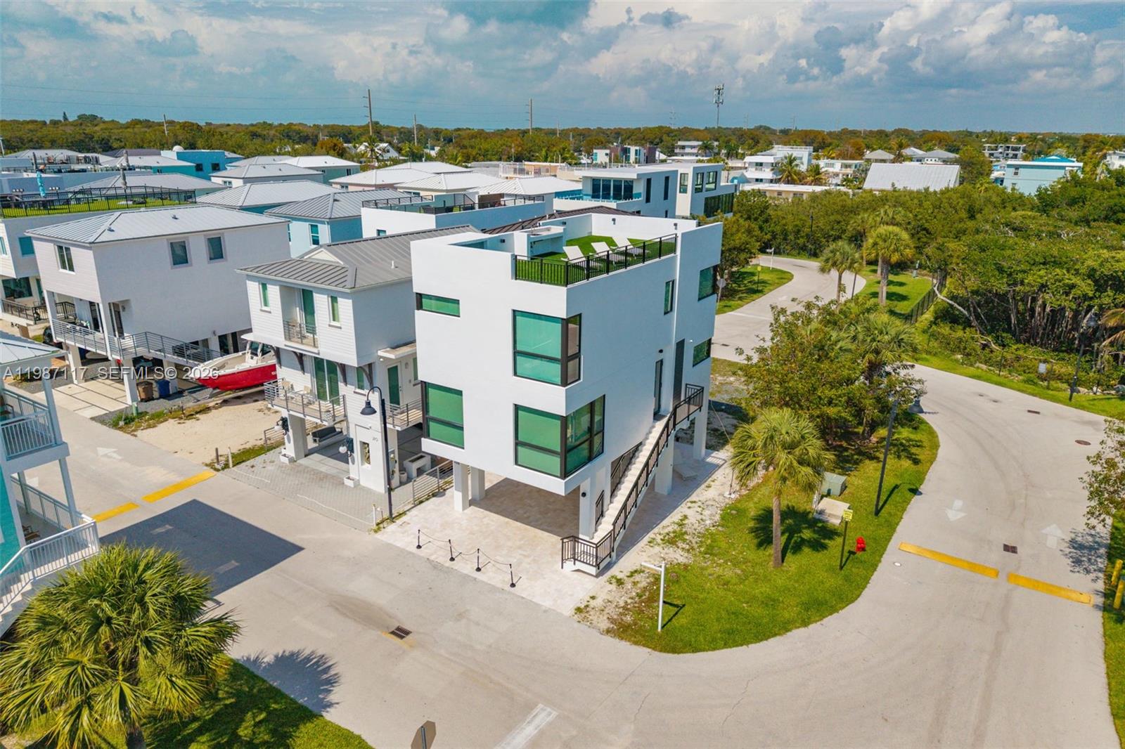 KEY LARGO OCEAN RESORT CO - Residential