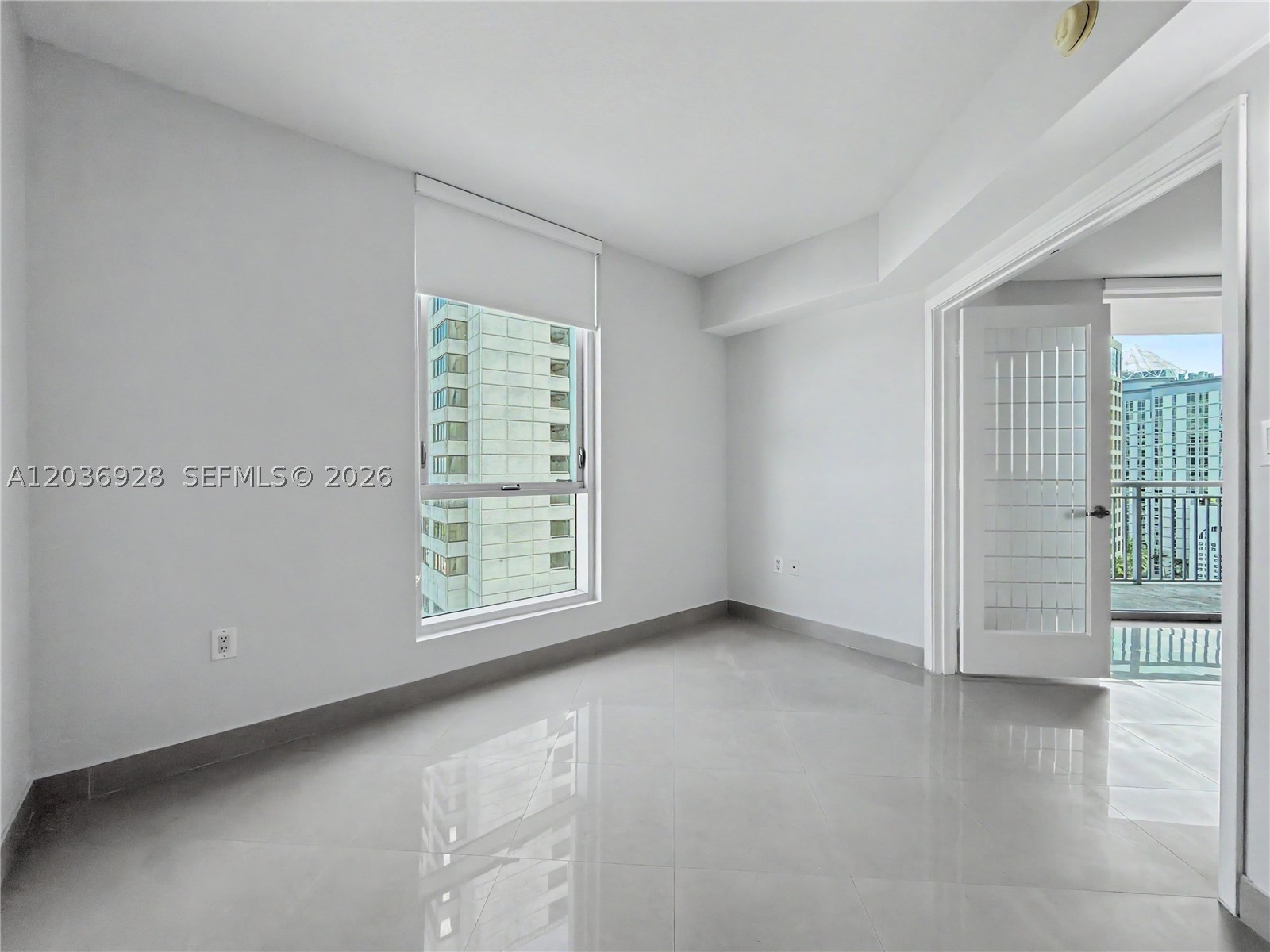 METROPOLIS I AT DADELAND - Residential Lease