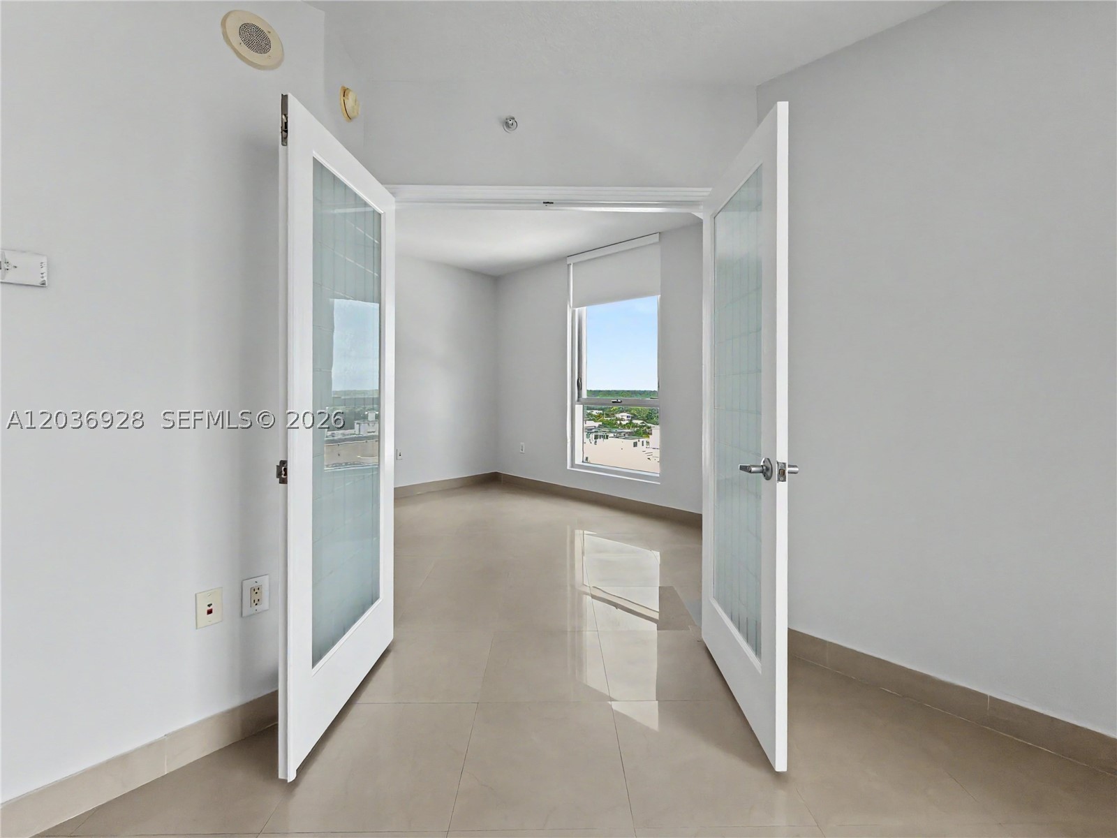 METROPOLIS I AT DADELAND - Residential Lease