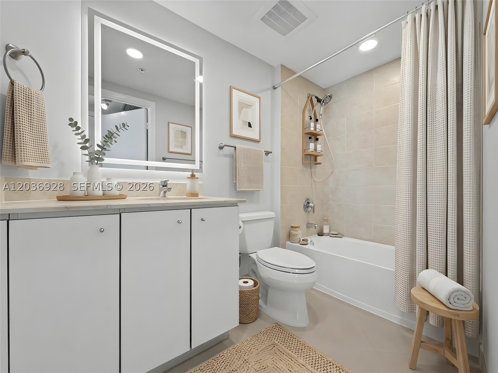 METROPOLIS I AT DADELAND - Residential Lease
