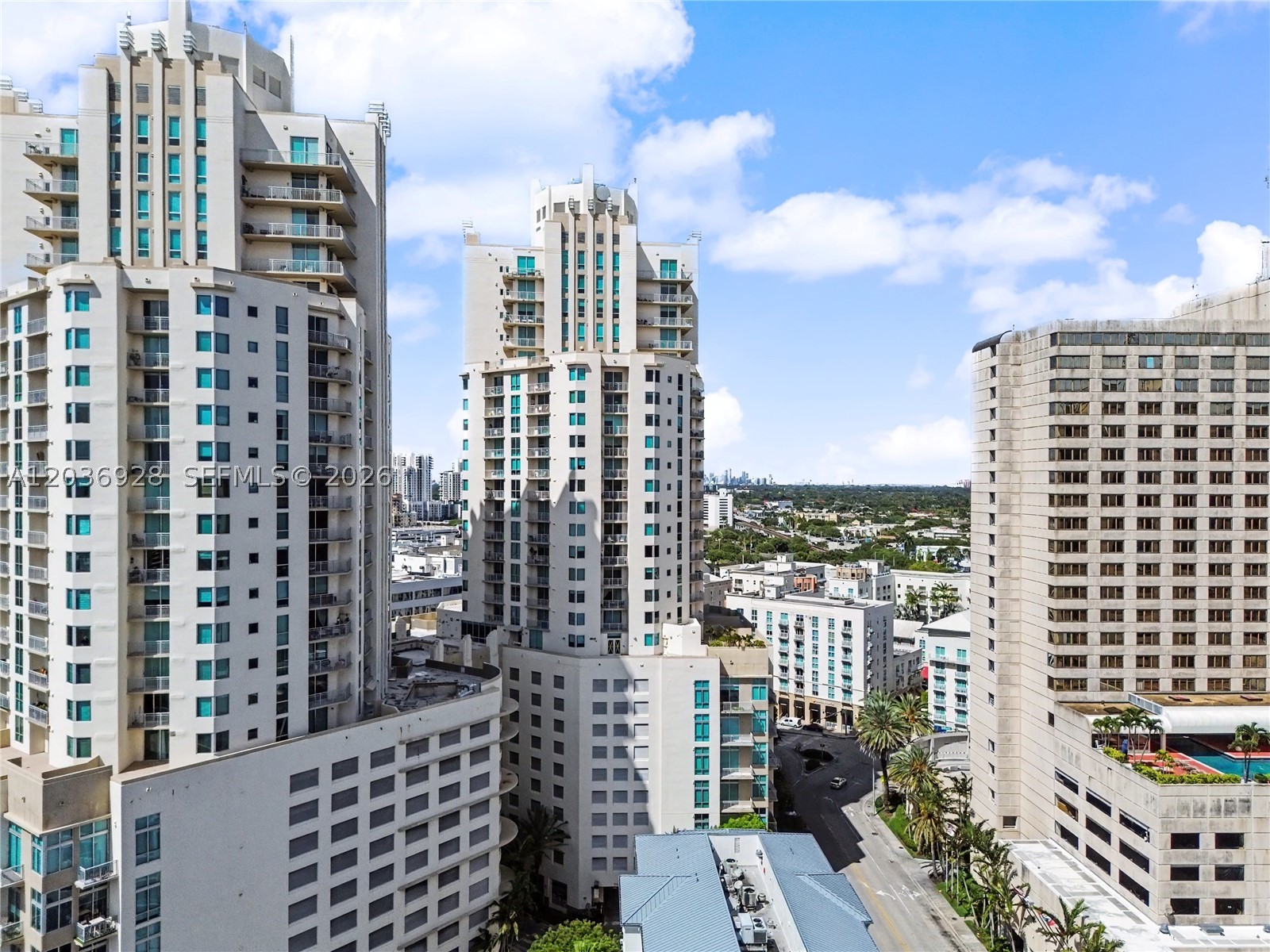 METROPOLIS I AT DADELAND - Residential Lease