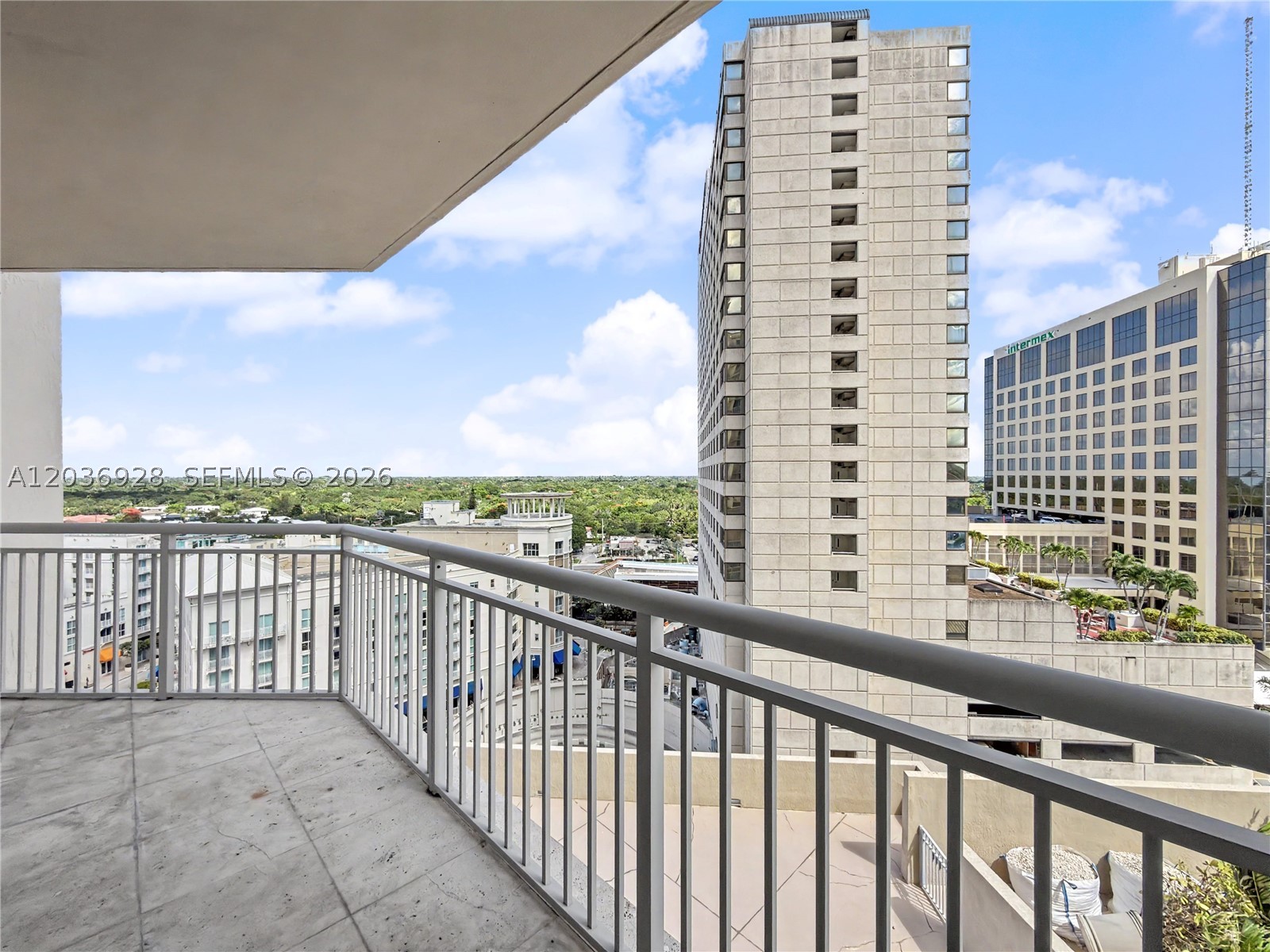 METROPOLIS I AT DADELAND - Residential Lease
