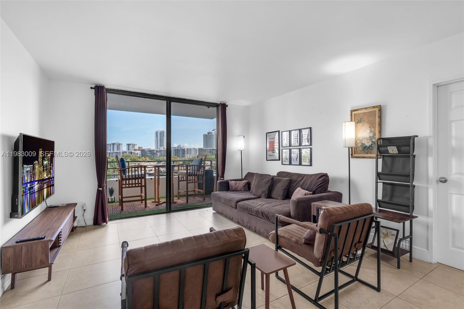 OLYMPUS CONDO PHASE - Residential