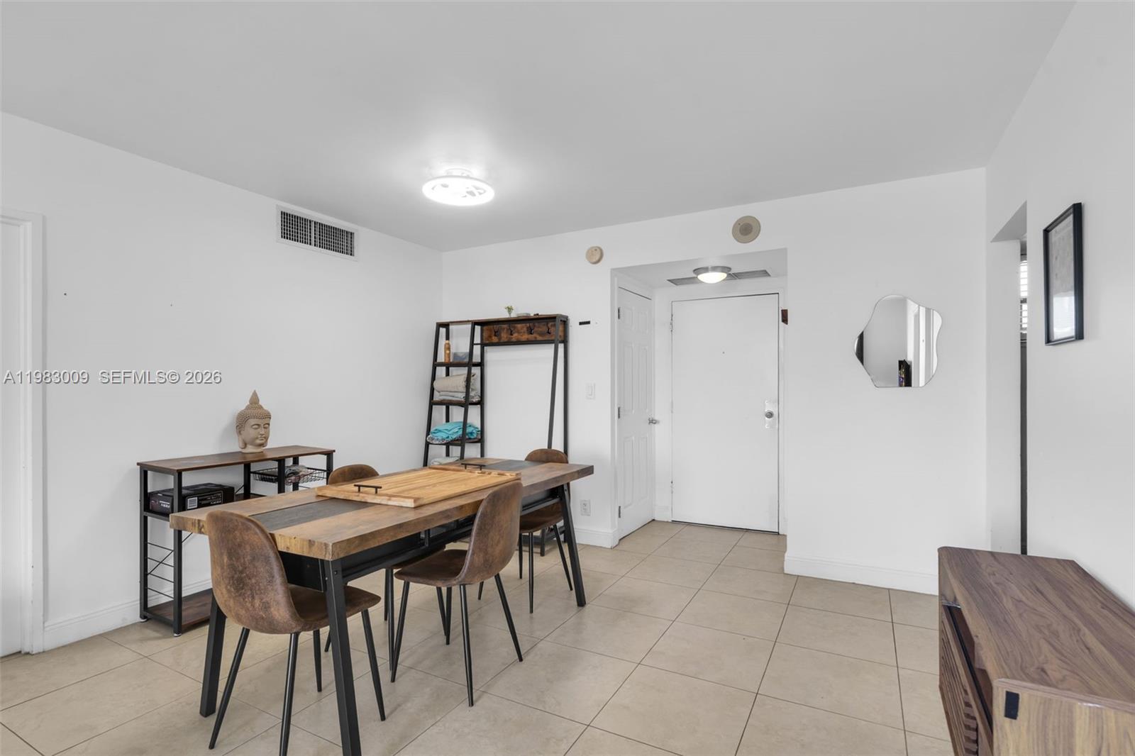 OLYMPUS CONDO PHASE - Residential