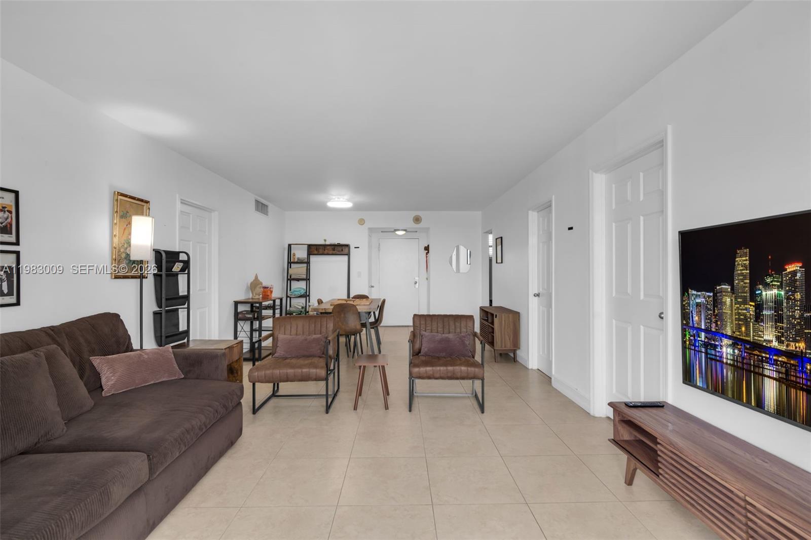 OLYMPUS CONDO PHASE - Residential