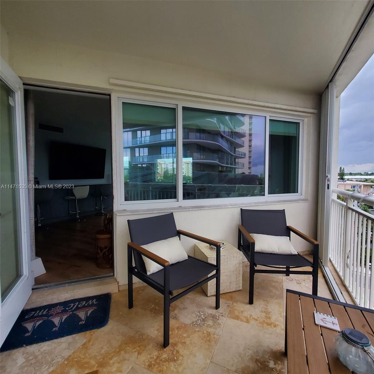 BREAKERS CONDOMINIUM - Residential Lease