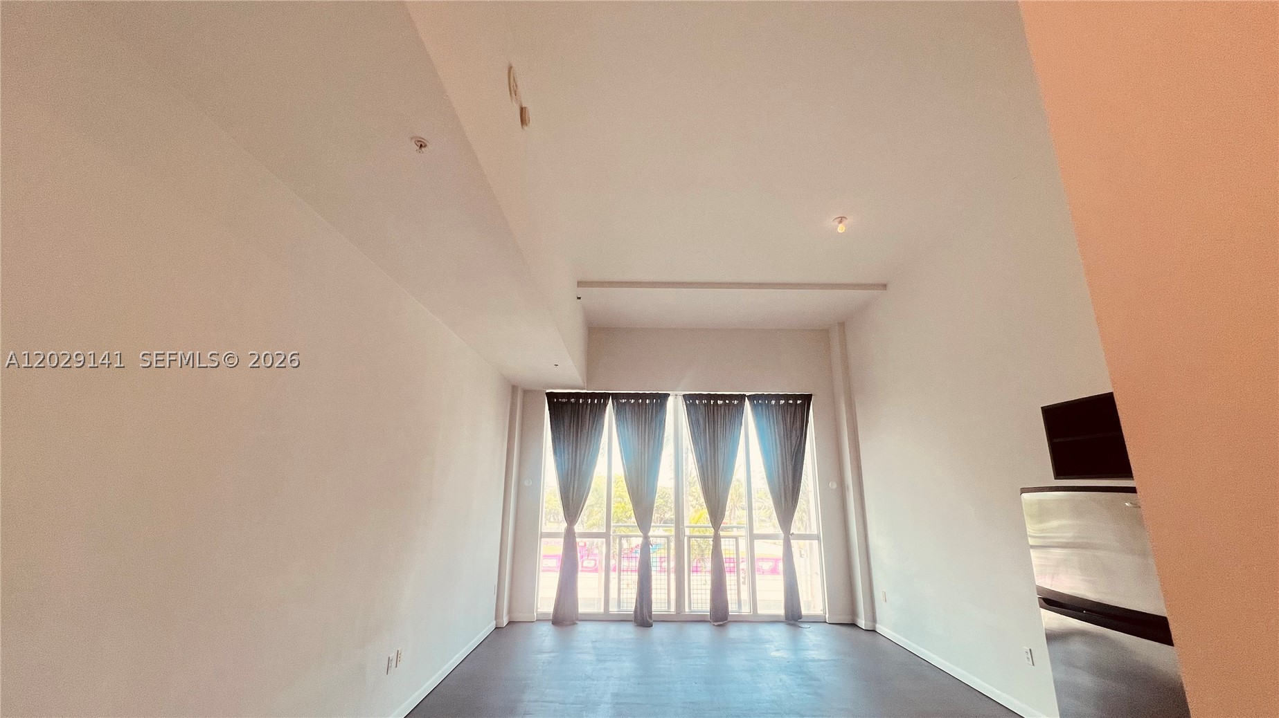 VIZCAYNE SOUTH CONDO - Residential Lease