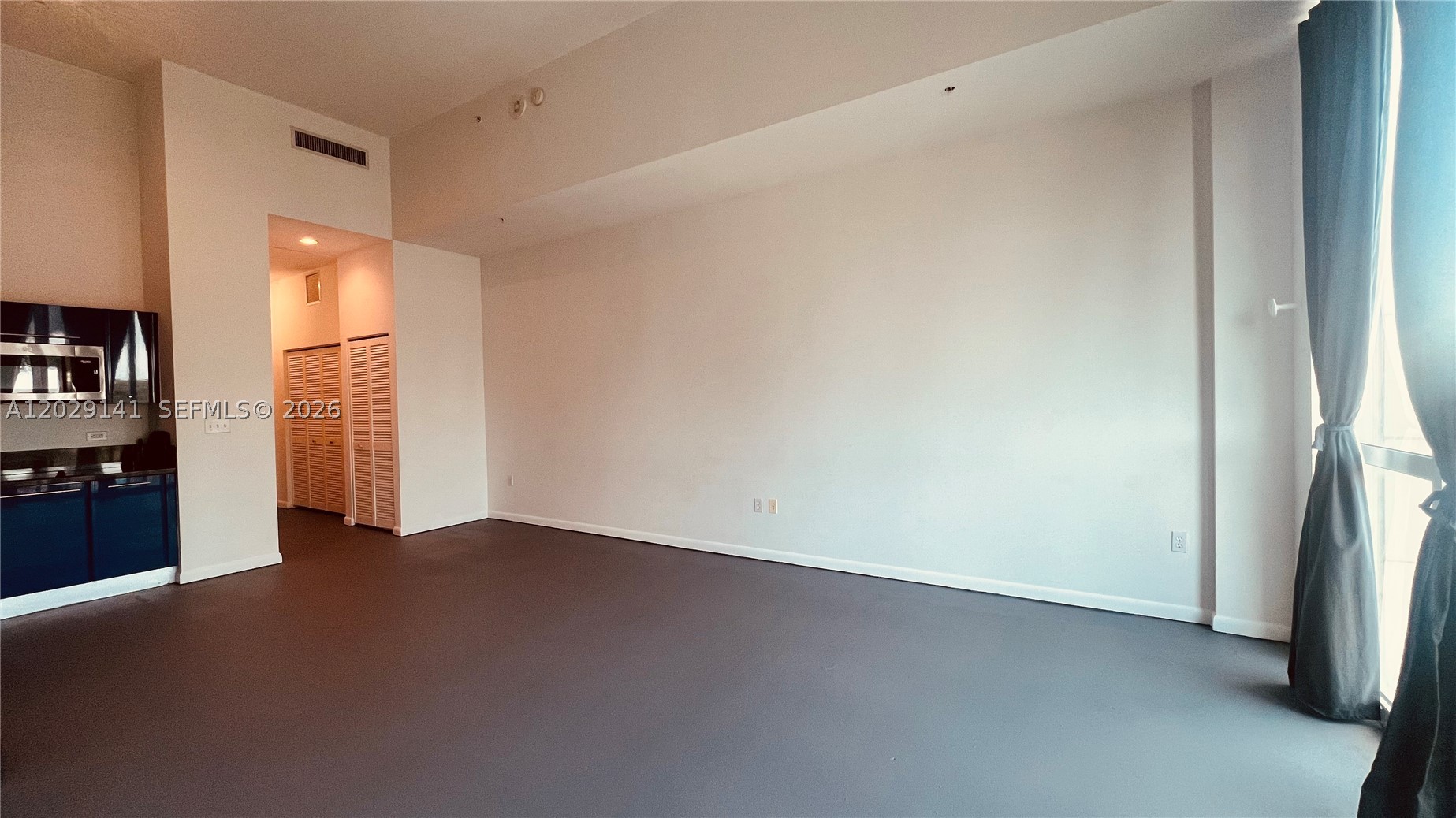VIZCAYNE SOUTH CONDO - Residential Lease