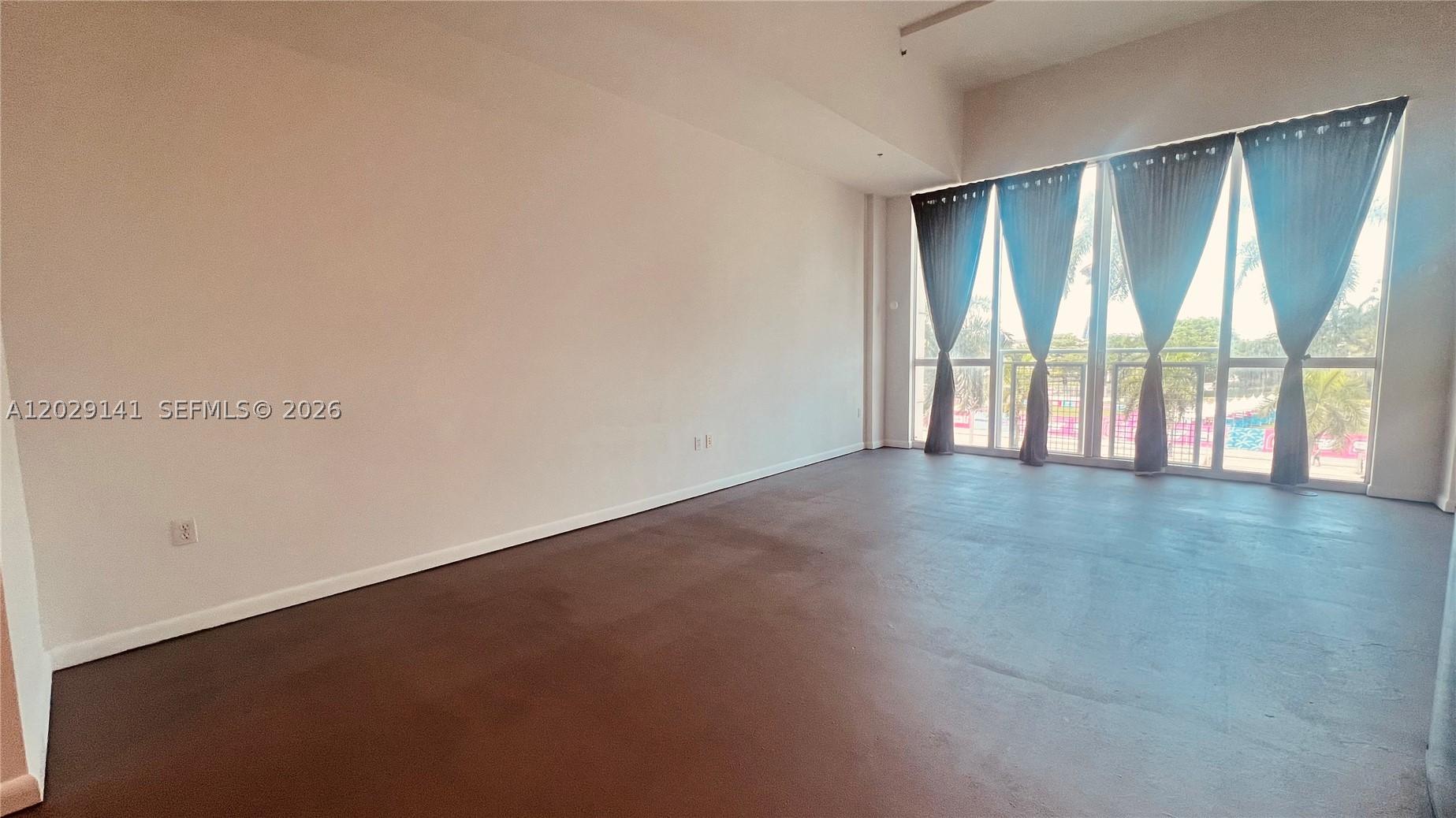 VIZCAYNE SOUTH CONDO - Residential Lease