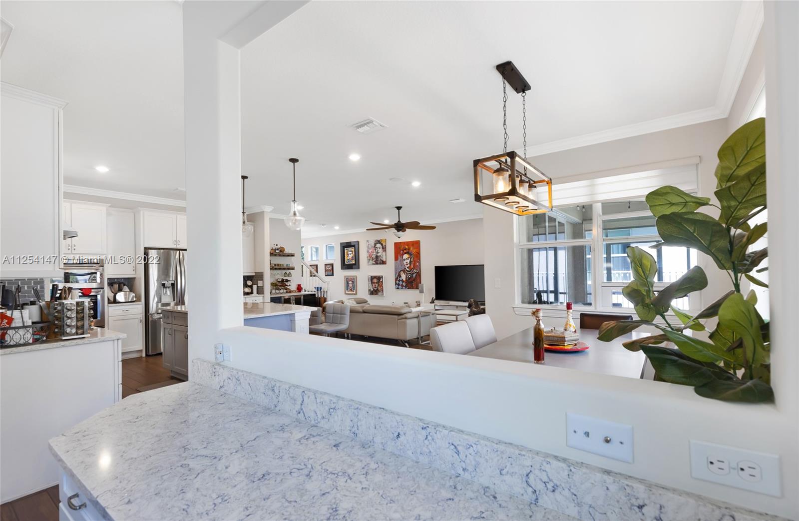 HILLCREST COUNTRY CLUB SO - Residential