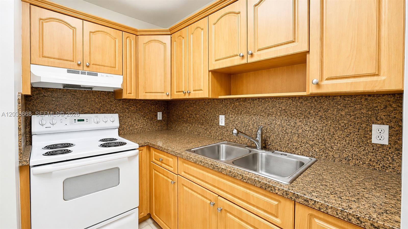 HEATHER WALK CONDO - Residential Lease