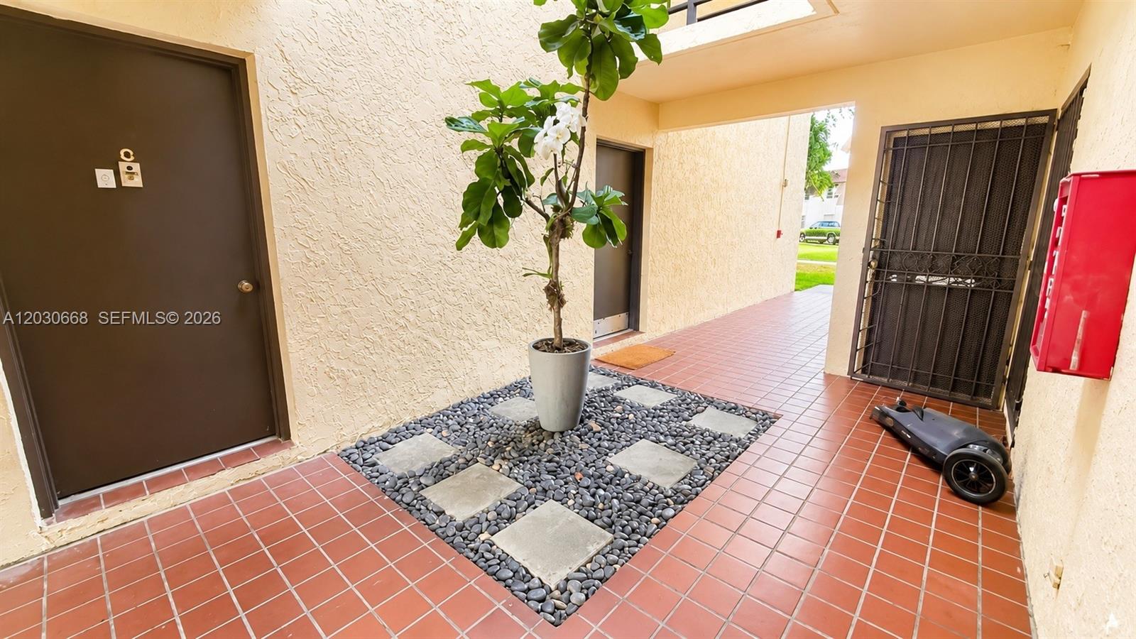 HEATHER WALK CONDO - Residential Lease