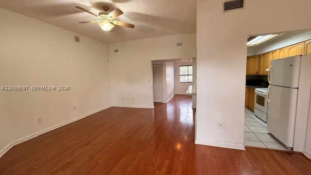 ESPRIT CONDO - Residential