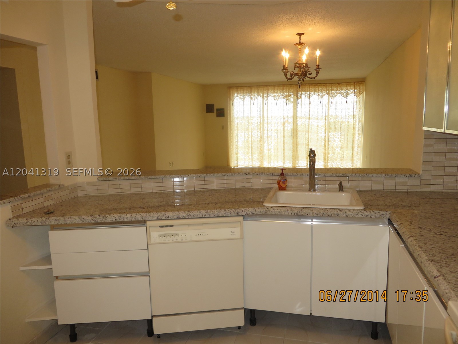 JADE WINDS GROUP-DAISY GA - Residential