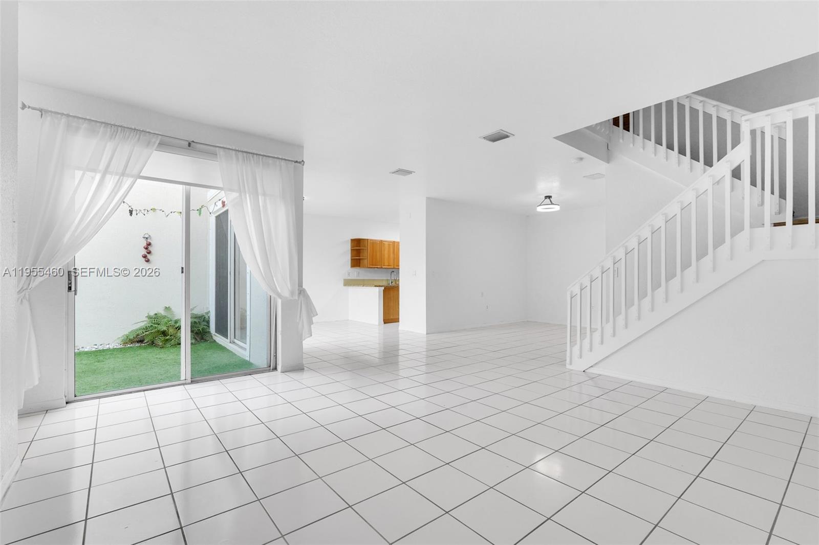 WEST LAKE VILLAGE PLAT - Residential