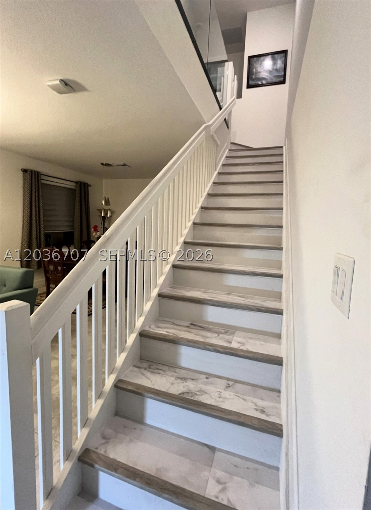 VIA VENTURA NEIGHBORHOOD - Residential