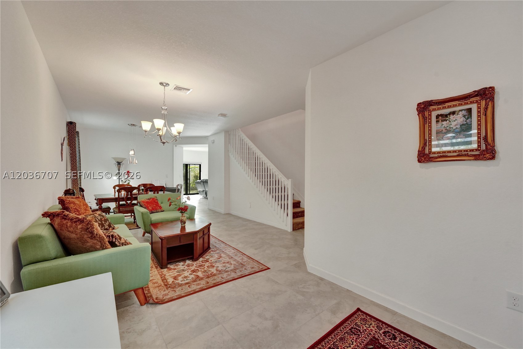 VIA VENTURA NEIGHBORHOOD - Residential