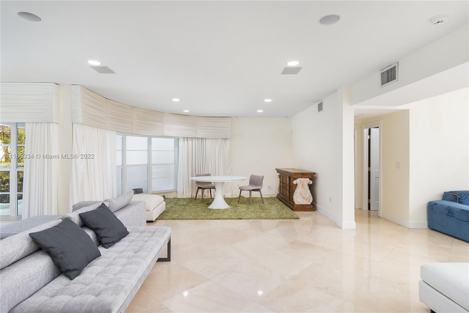 BAY HARBOR ISLAND - Residential