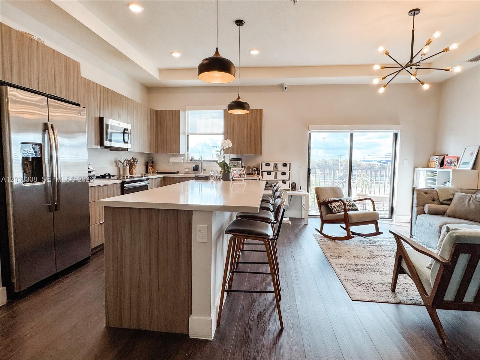 HIGHLAND AT PARK CENTRAL - Residential