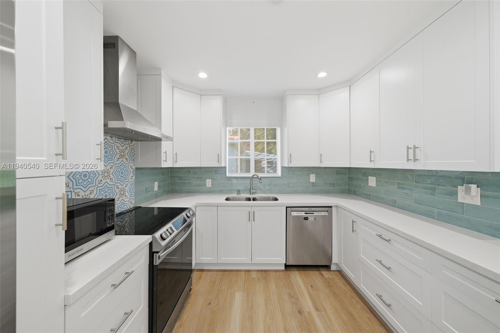CORAL GATE SEC D - Residential