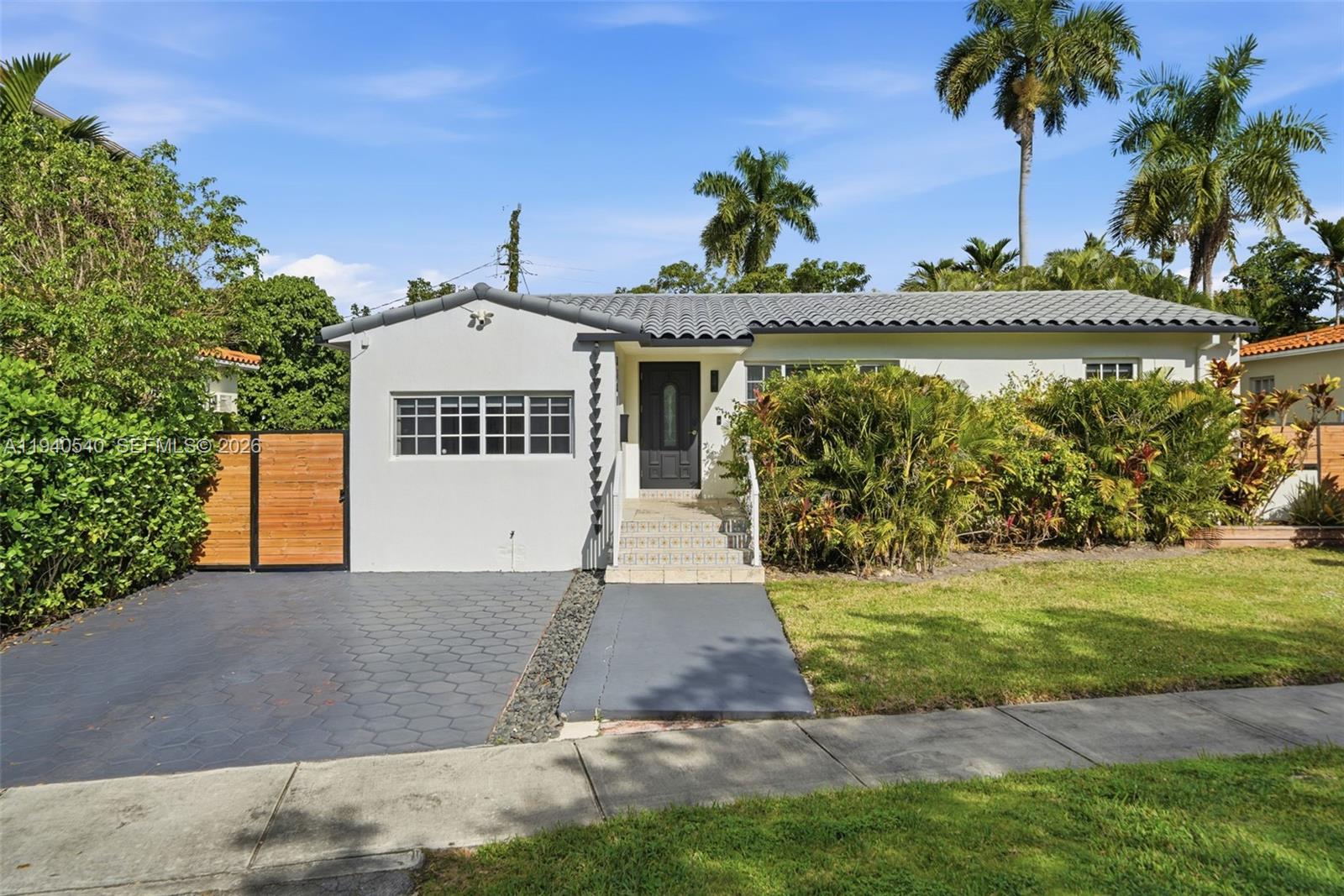 CORAL GATE SEC D - Residential