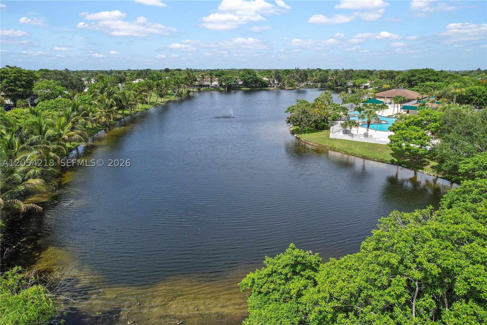 SNAPPER CREEK TOWNHOUSES - Residential Lease