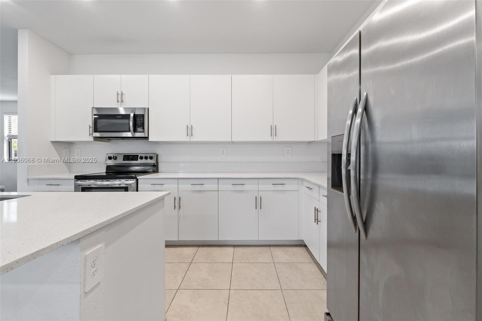 ESTATES AT SILVER PALM - Residential