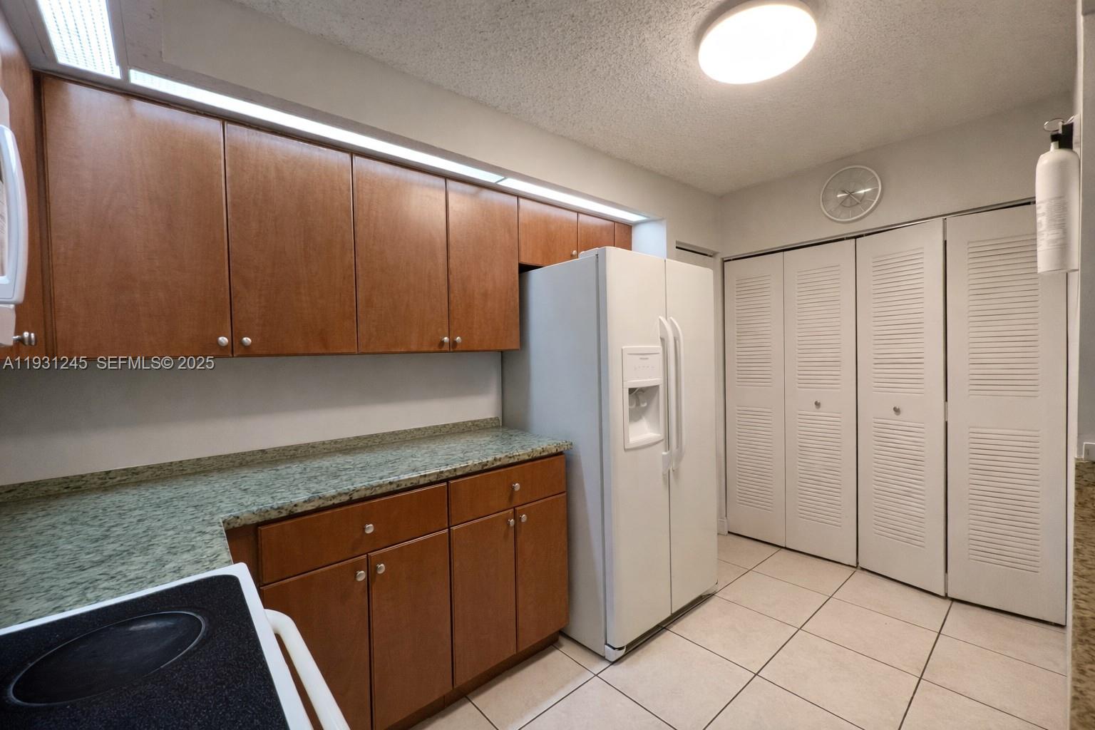 VILLA RUSTICA I CONDO - Residential