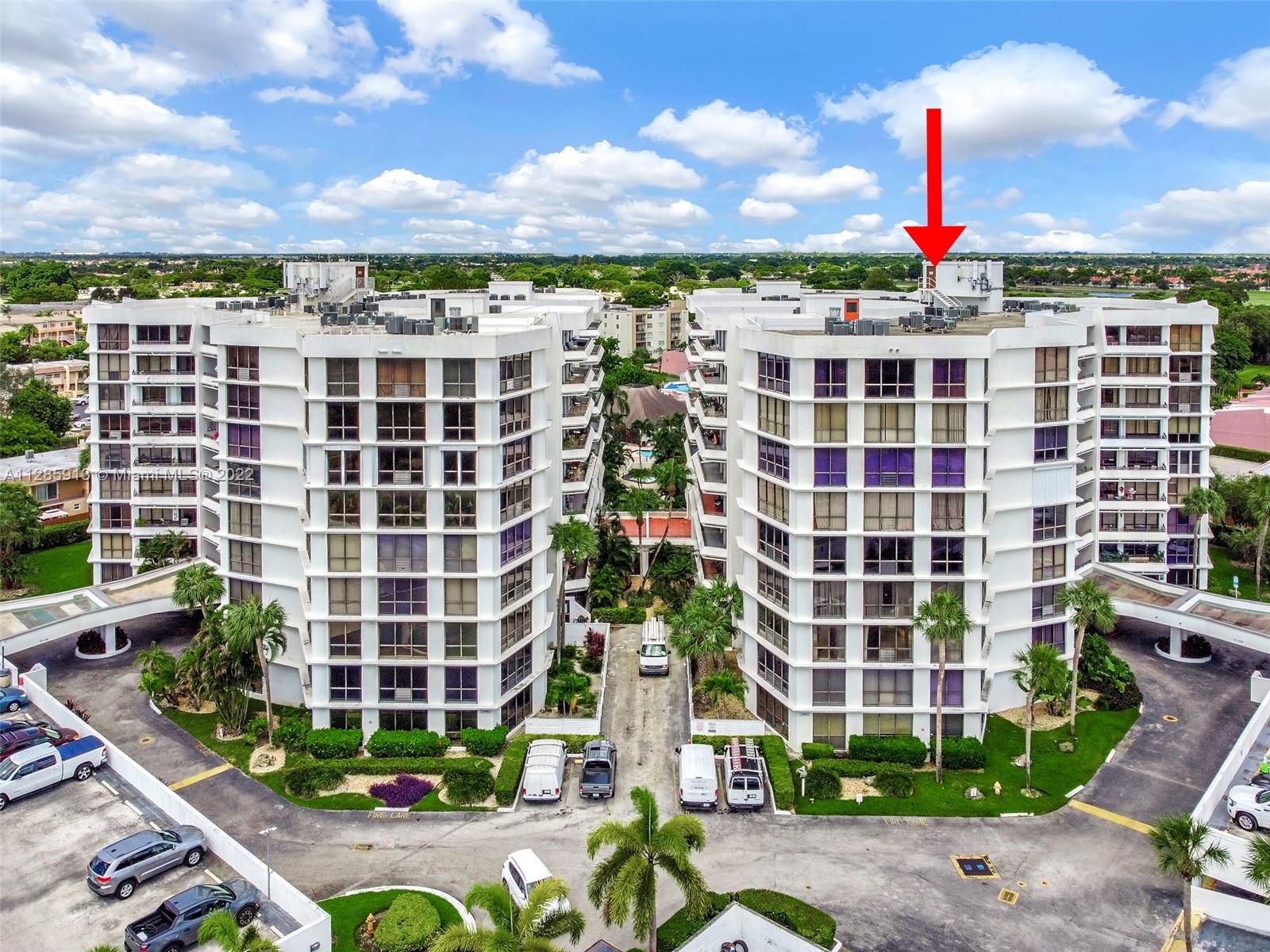 TOWERS OF KENDALE LAKES C - Residential