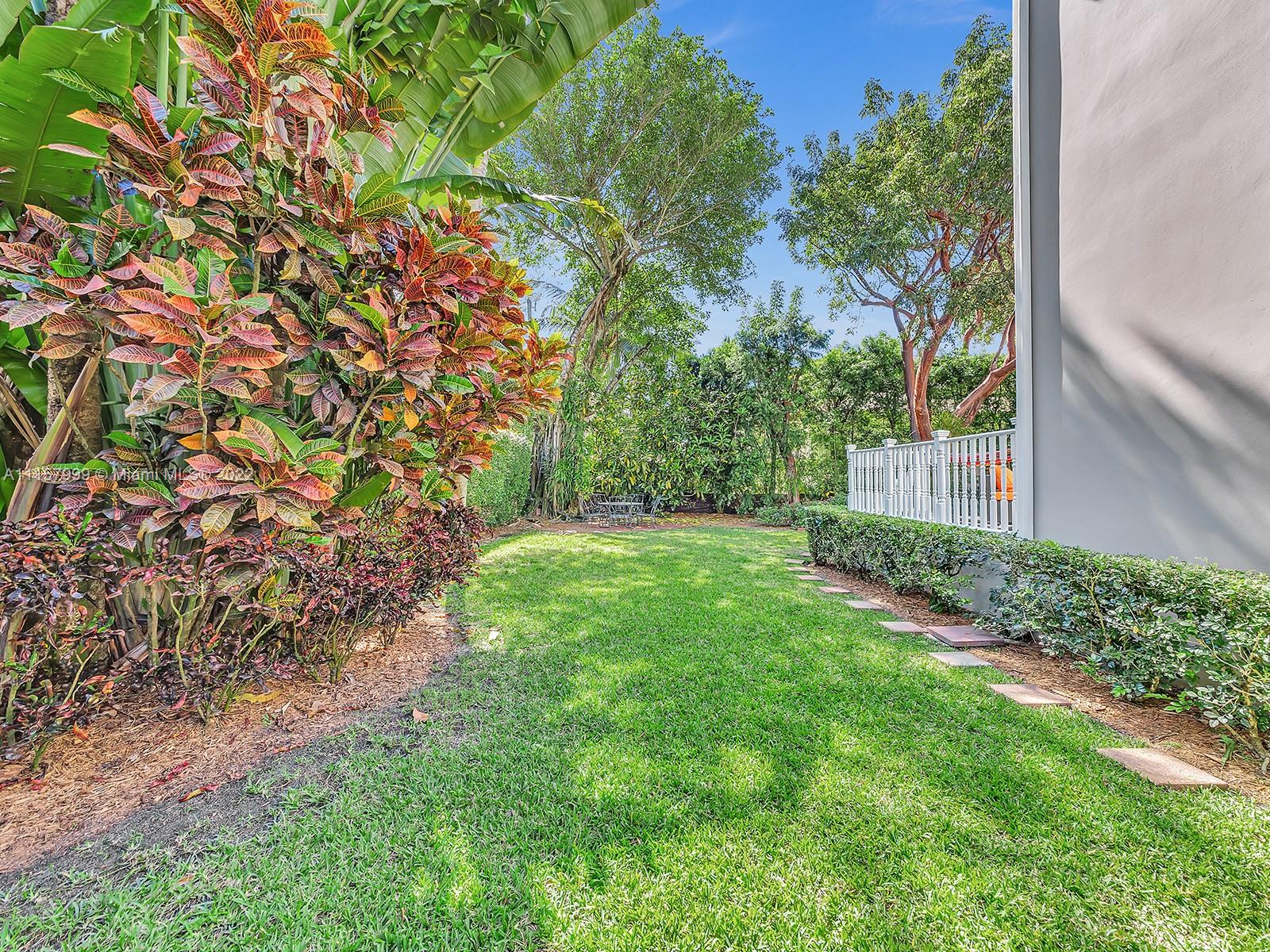 HIGH PINES REV PLAT OF 2N - Residential
