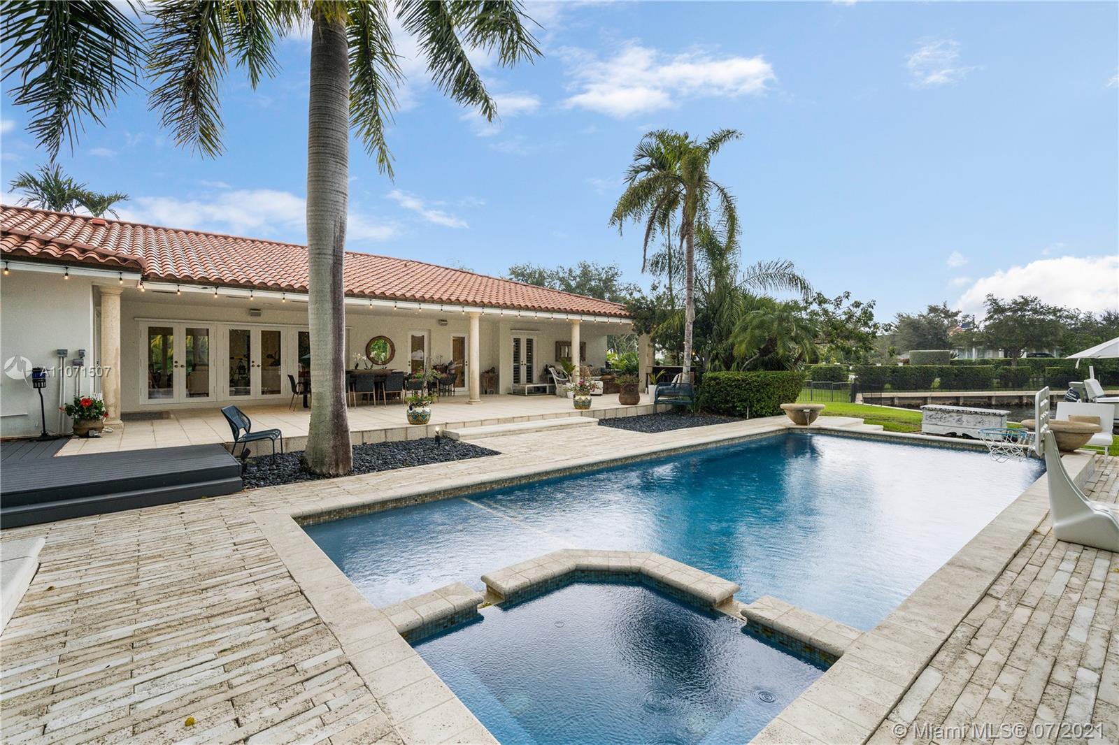 OLD CUTLER BAY SEC 1 - Residential