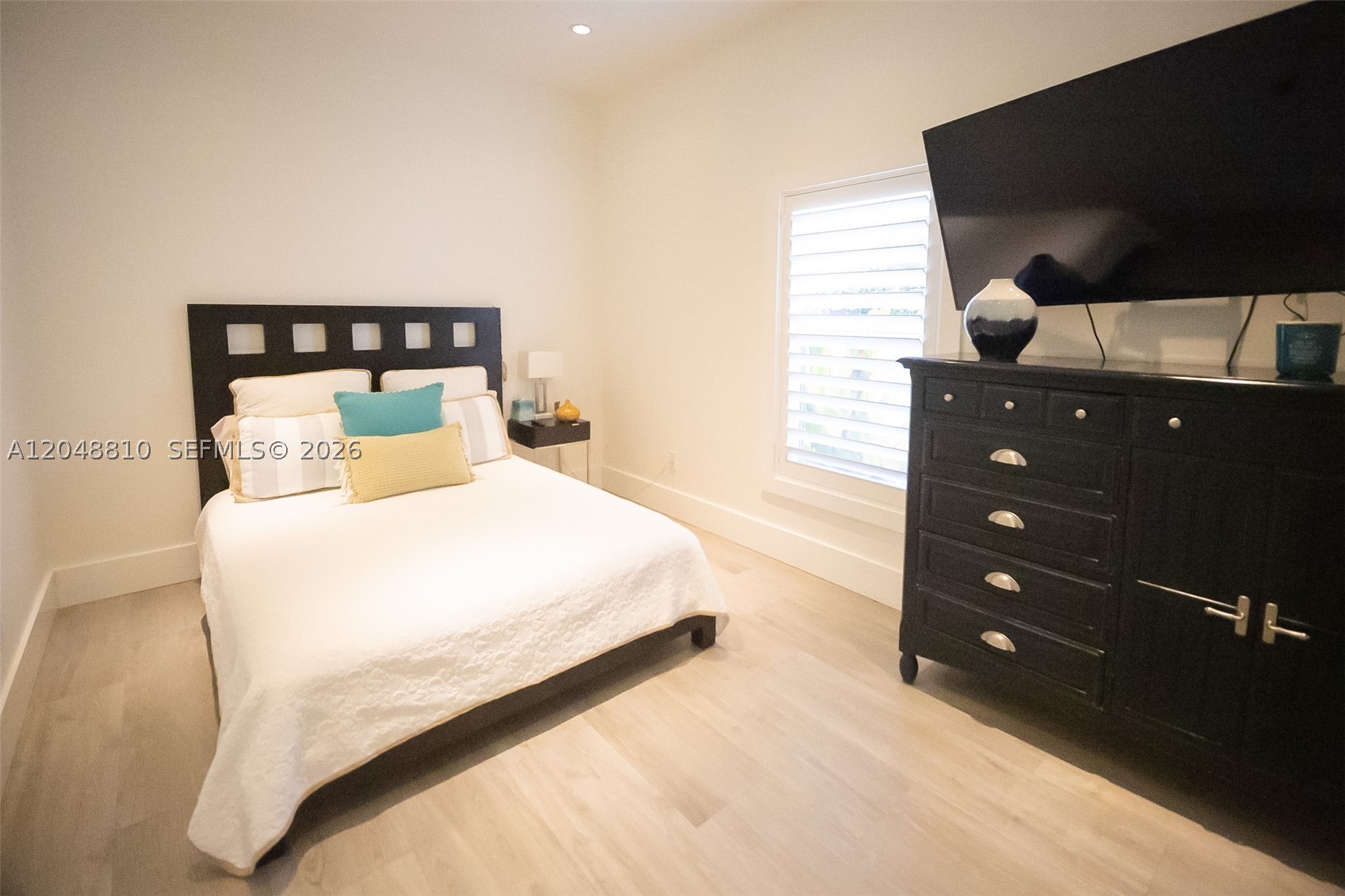 RIDGEWOOD - Residential