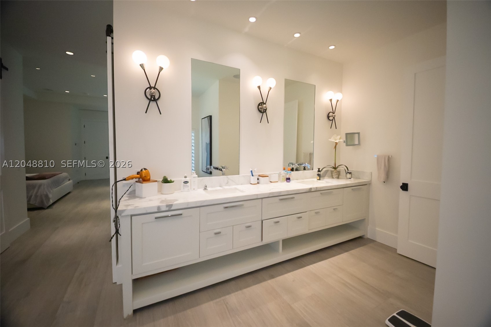 RIDGEWOOD - Residential