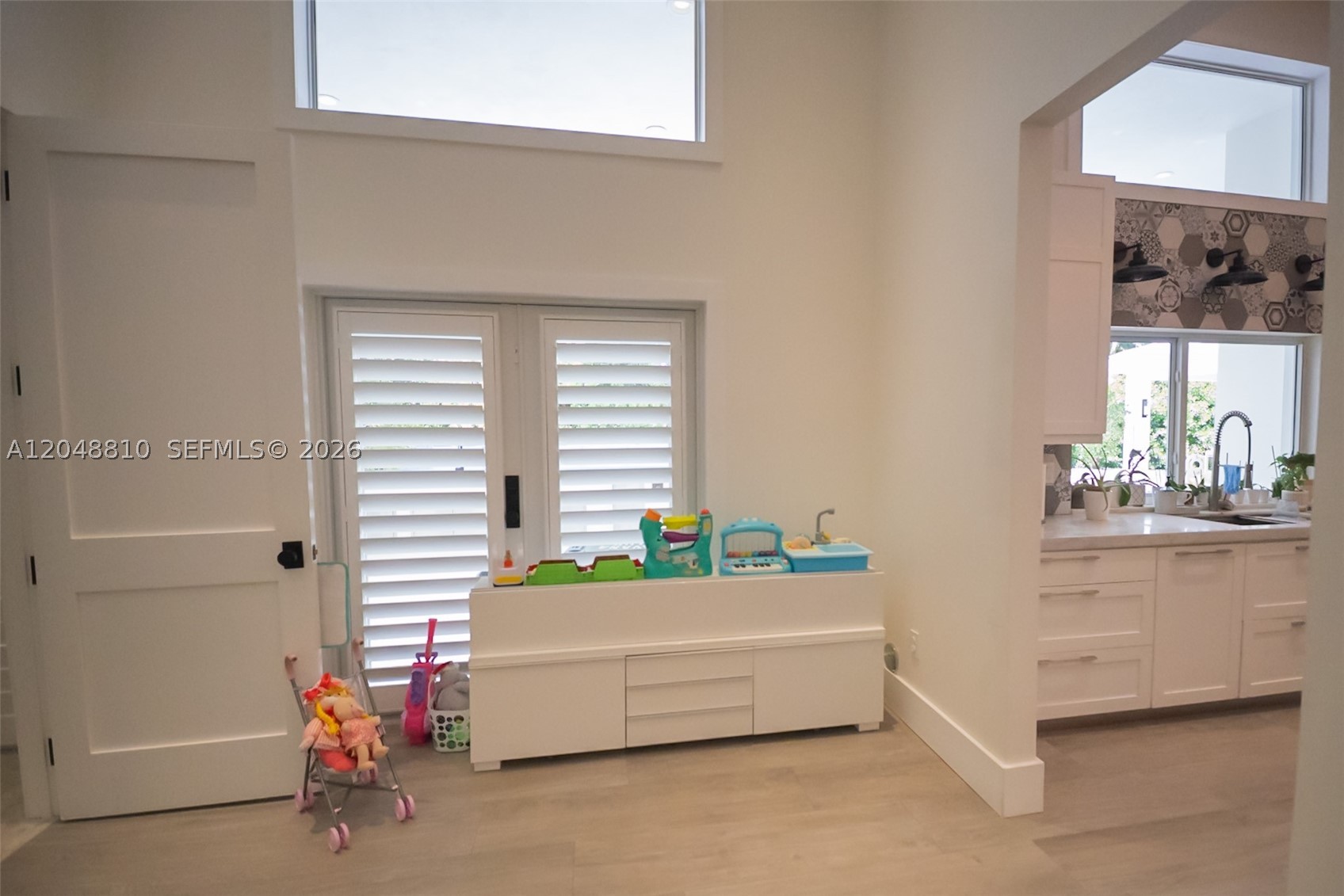 RIDGEWOOD - Residential