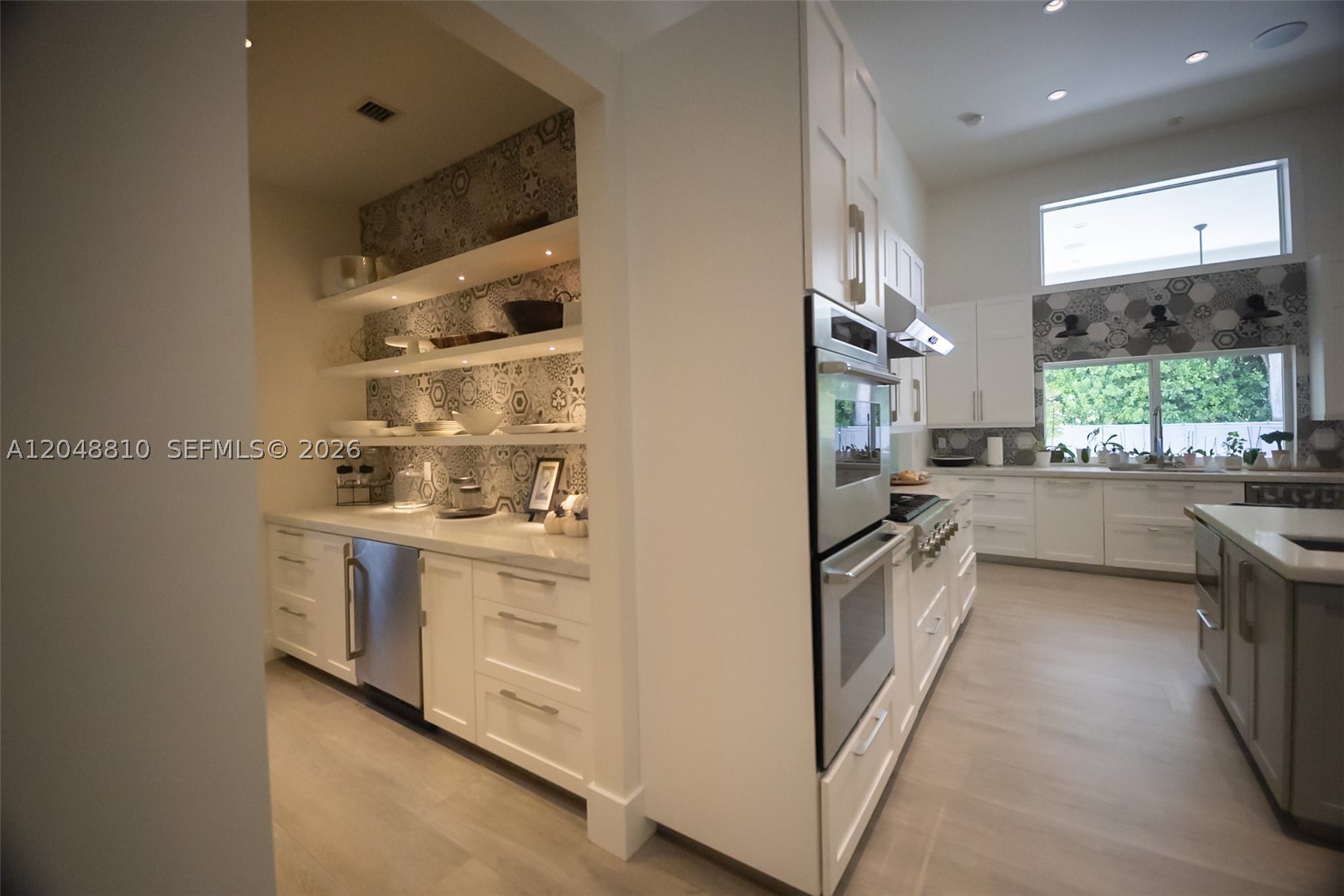 RIDGEWOOD - Residential