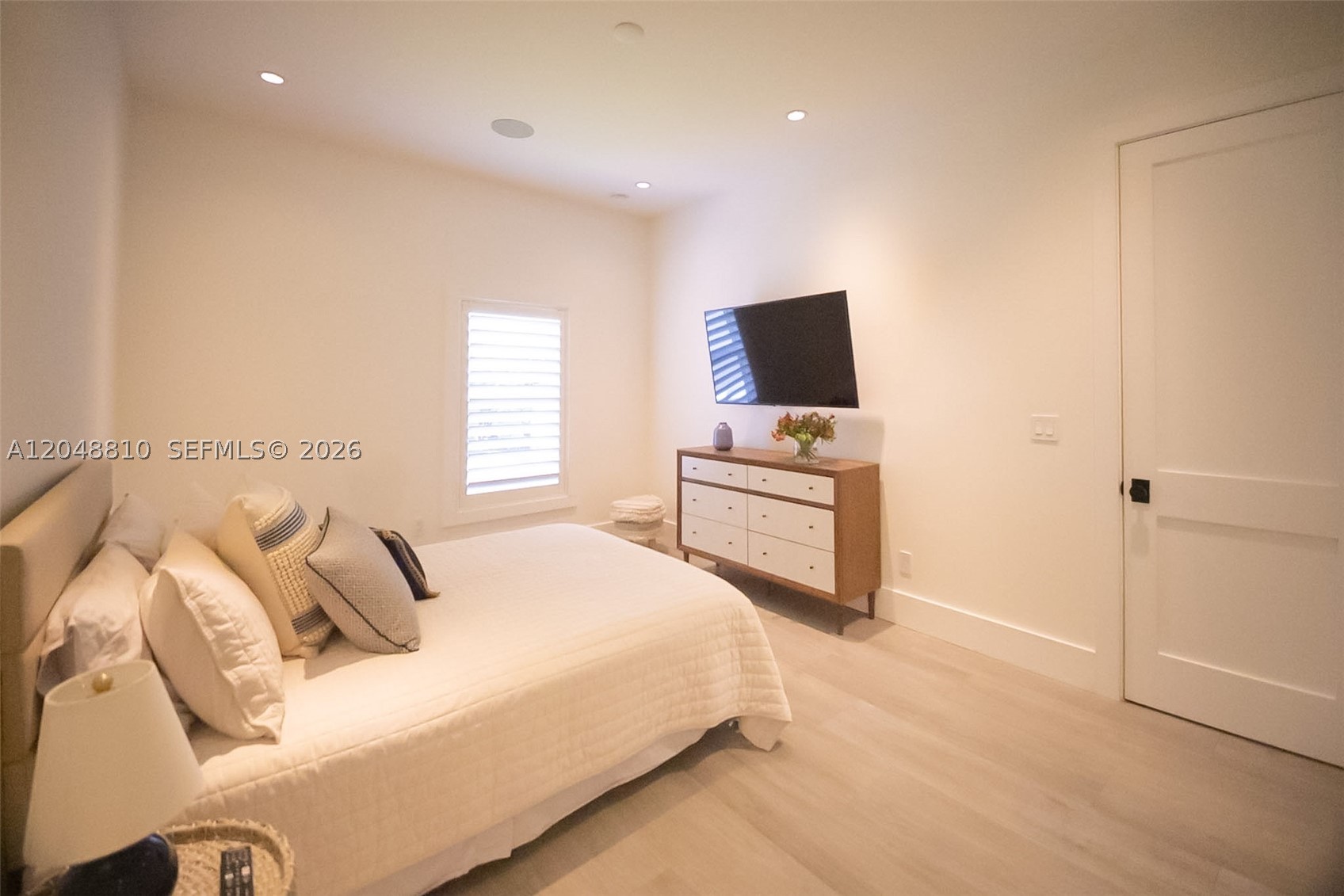 RIDGEWOOD - Residential