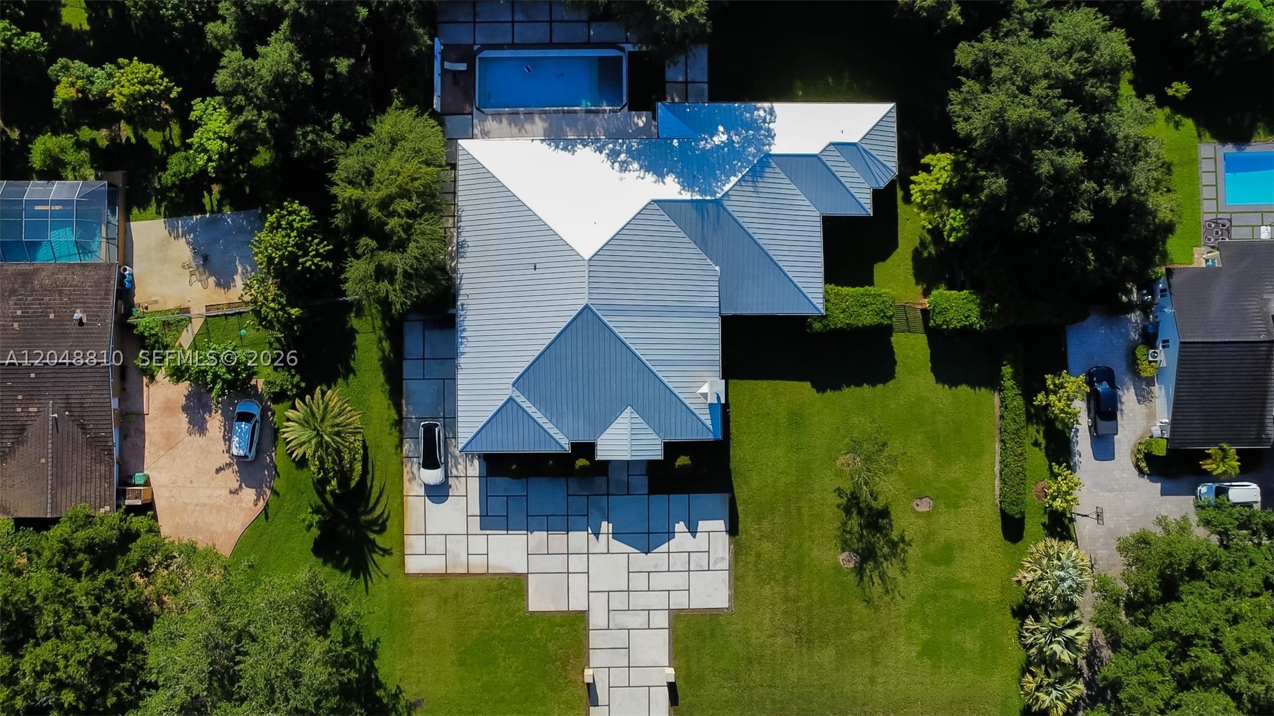 RIDGEWOOD - Residential