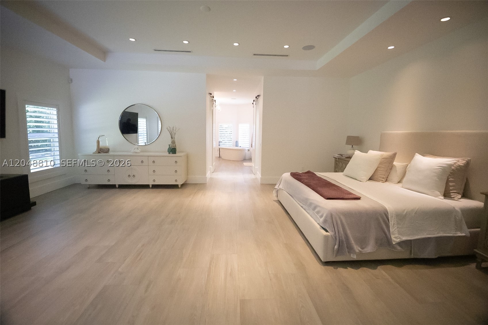 RIDGEWOOD - Residential