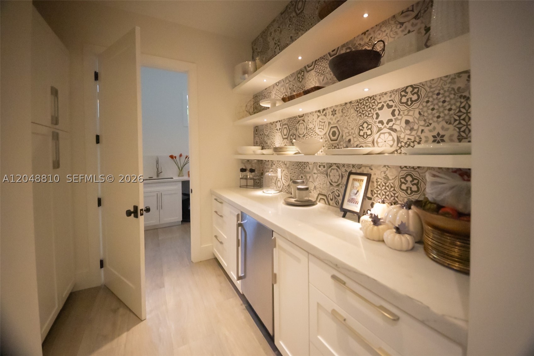 RIDGEWOOD - Residential